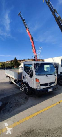 Nissan Cabstar autres camions occasion