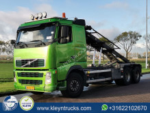 Camion porte containers Volvo FH12