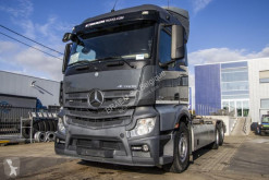Camión portacontenedores Mercedes Actros 2551 L
