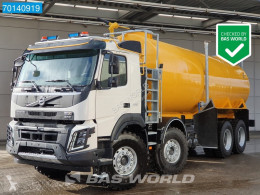 Caminhões cisterna Volvo FMX 440