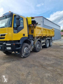 Kamion Iveco Trakker 410 dvojitá korba použitý