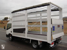 Грузовик тентованный Nissan Cabstar 35.13