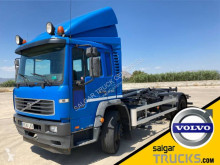 Kamion Volvo FL 220 vícečetná korba použitý