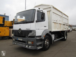 MercedesAtego1823