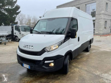 Camion fourgon Iveco Daily 35S16
