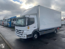 Camión furgón mudanza Mercedes Atego 818