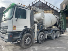 Camion betoniera cu malaxor si pompa Mercedes Actros 3236