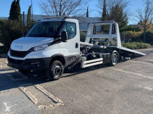 Iveco tow truck Daily 72 C 18