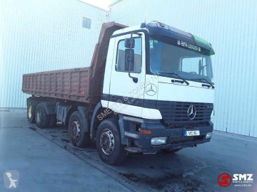 MercedesActros3235