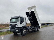Caminhões chassis Iveco Tipper Truck, A/C