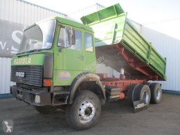 Ciężarówka Iveco Magirus wywrotka trójstronny wyładunek używana