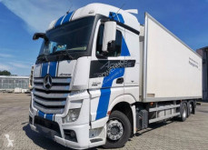 MercedesActros2542