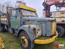 Scania bontásra szánt jármű 110 rotten-not running