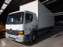 Vrachtwagen Mercedes Atego 1317 tweedehands bakwagen