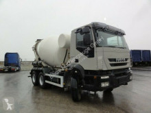 Iveco Trakker AD260T36 6x4 E5 manuell CIFA truck used concrete mixer concrete