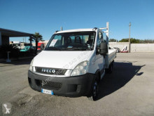 Lastbil flatbed sidetremmer Iveco Daily 35C13