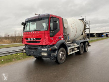 Iveco Trakker truck used concrete mixer concrete