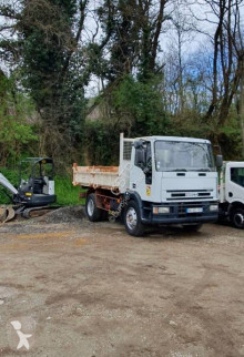 Iveco Tector 120E18 truck used three-way side tipper