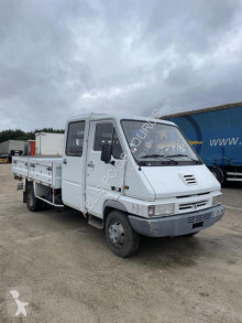 Camion Renault B120 plateau standard occasion