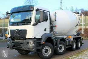 Lastbil MAN TGS TGS 37.470 Euromix MTP EM 10 L betong blandare begagnad