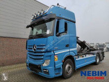 Mercedes LKW Container Actros