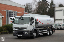 Camión cisterna hidrocarburos Renault