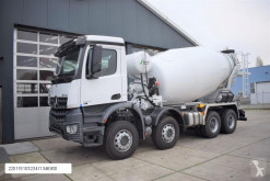 Camião betão betoneira / Misturador Mercedes AROCS 4142 B