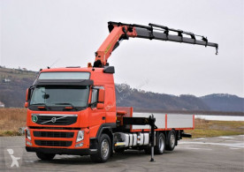 ciężarówka platforma Volvo