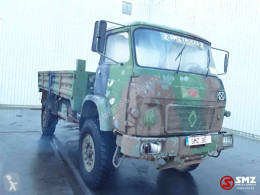 Camión Renault TRM 4000 militar usado
