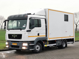Camión MAN TGL 8.220 remolque ganadero para ganado bovino usado
