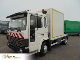 Vrachtwagen bergingsvoertuig Volvo FL6 FL 6 + Towtruck + Manual + Mobile workspace