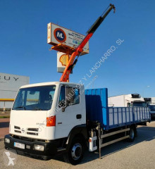 Camion Nissan Atleon plateau occasion