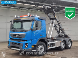 Camion Volvo FMX 370 portacontainers usato