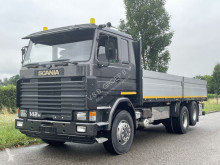 Camión caja abierta Scania R 142