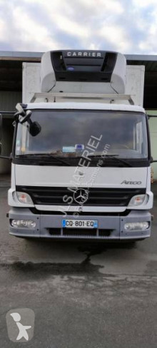 Vrachtwagen Mercedes Atego 1322 NL tweedehands koelwagen multi temperatuur