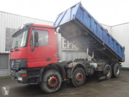 MercedesActros3235