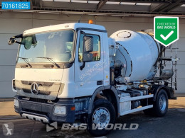 MercedesActros1832