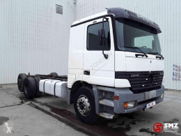 Caminhões chassis Mercedes Actros 2540