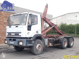 Iveco hook lift truck Eurotrakker 260