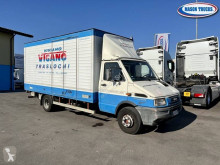 Camión Iveco Daily 59C12 furgón mudanza usado