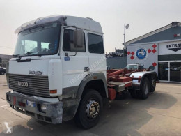 Kamion Iveco Turbostar 190.36 vícečetná korba použitý
