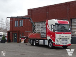 Volvo FH13 FH 13.500 Globetrotter 6x2*4 - HIAB 111B-3 crane with remote - - truck used flatbed