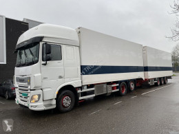 Vrachtwagen met aanhanger koelwagen mono temperatuur DAF XF 460