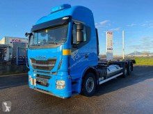 camion transport containere Iveco
