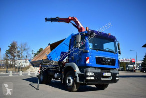 Camion benne MAN TGM 18.250 4x2 HMF 1075 Crane Kran Kiper