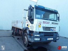 Lastbil Iveco Trakker 350 flatbed brugt