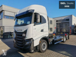 Camión chasis Iveco Stralis S-Way 460 / ZF Intarder / LNG / Navi / Lenkachse