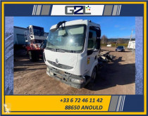 Renault Midlum 190 DXI truck damaged chassis