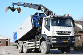 Iveco three-way side tipper truck Trakker !!6x6!!KRAAN/KIPPER!! EURO5!!