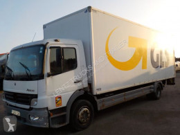 Camión Mercedes ATEGO1218-HEBEBÜHNE-MANUAL-BL furgón usado
